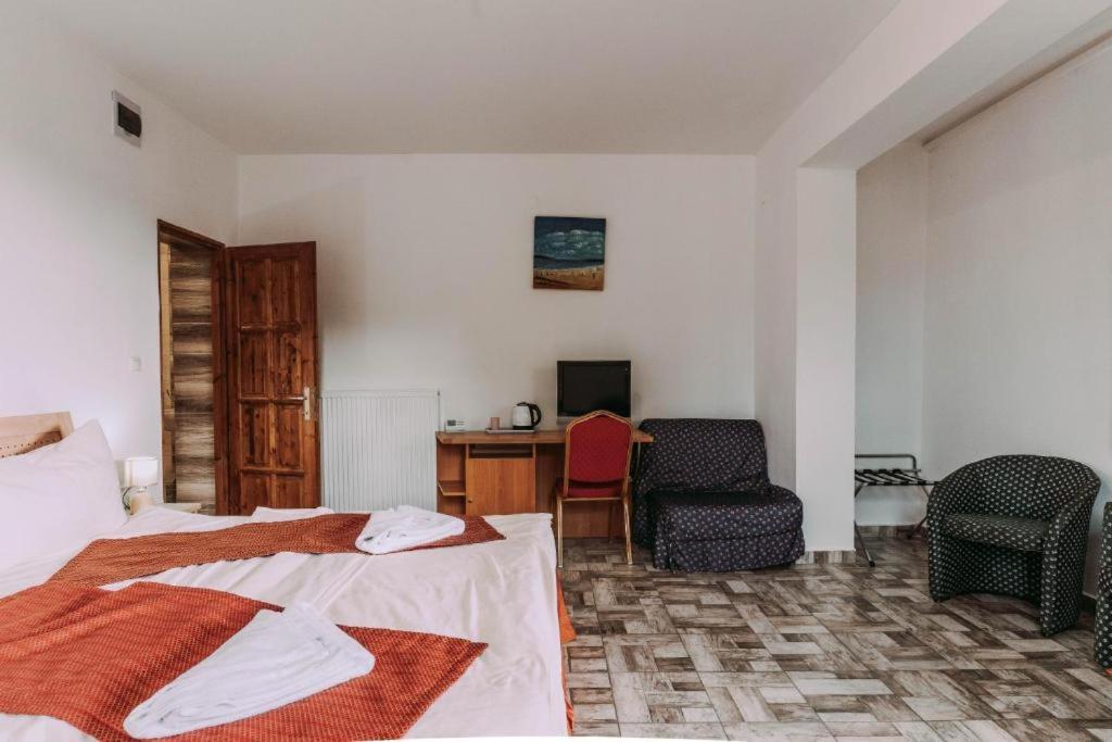 Fenyves Hotel Balatonfenyves Luaran gambar