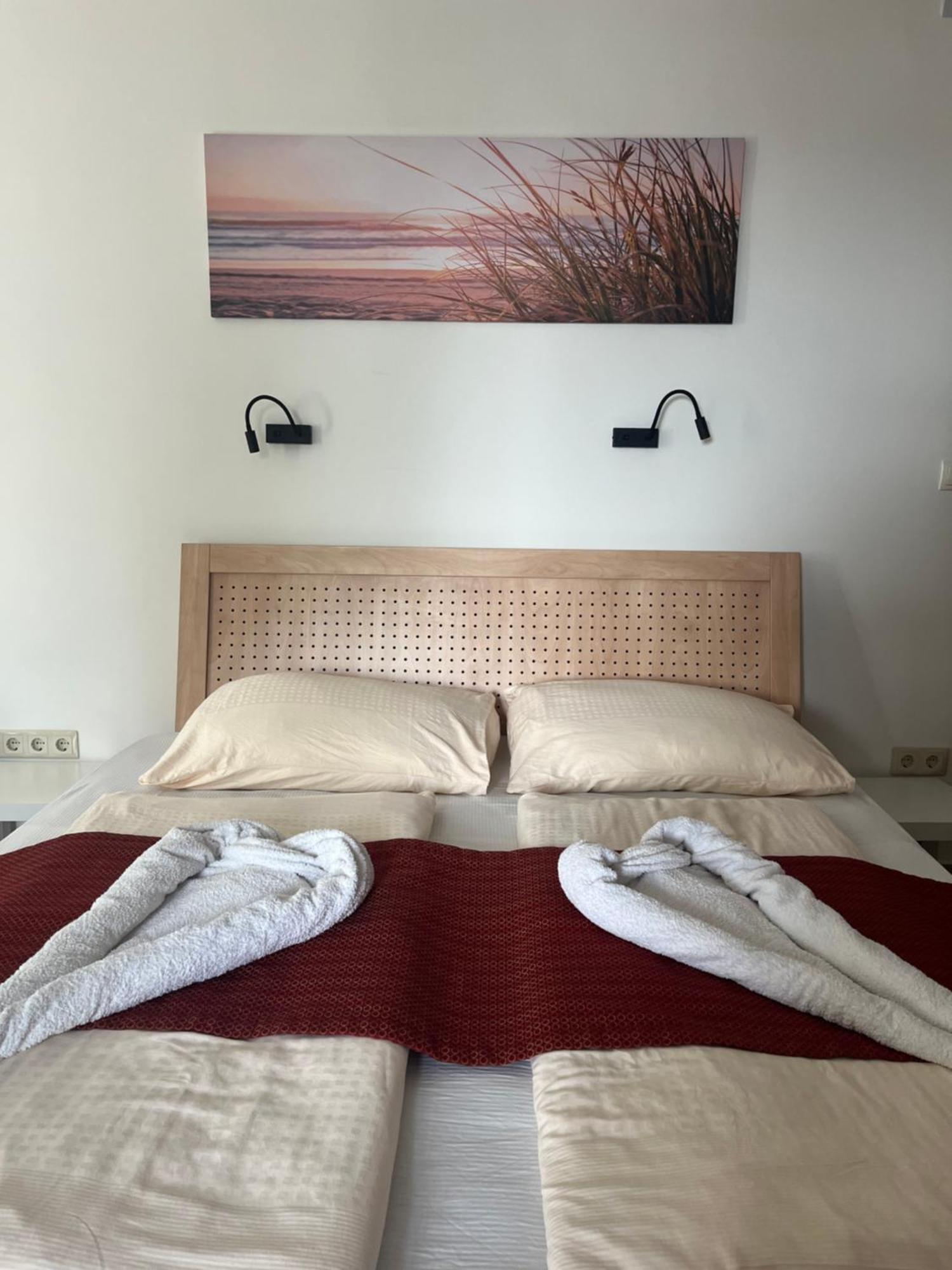 Fenyves Hotel Balatonfenyves Luaran gambar
