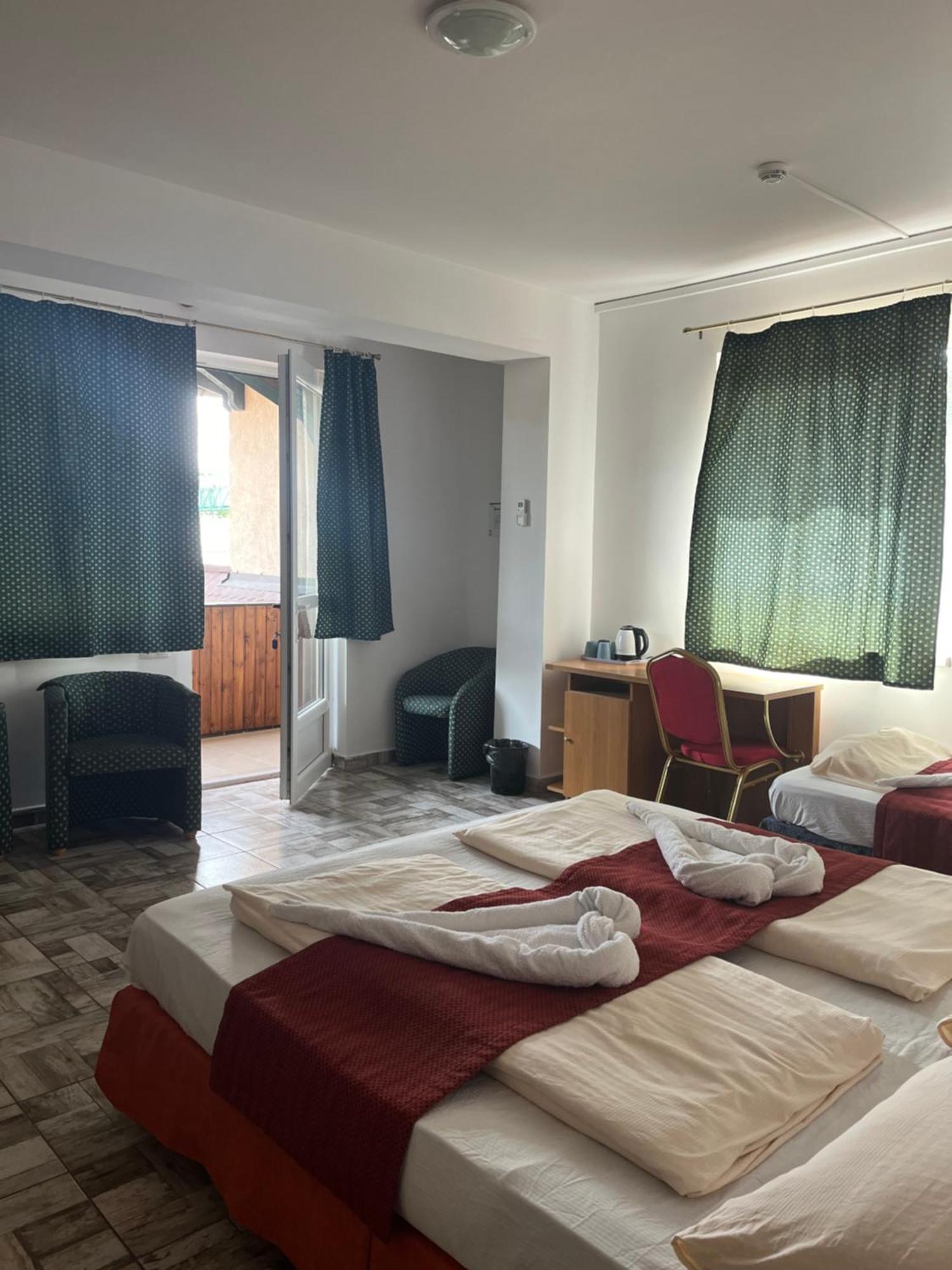 Fenyves Hotel Balatonfenyves Luaran gambar