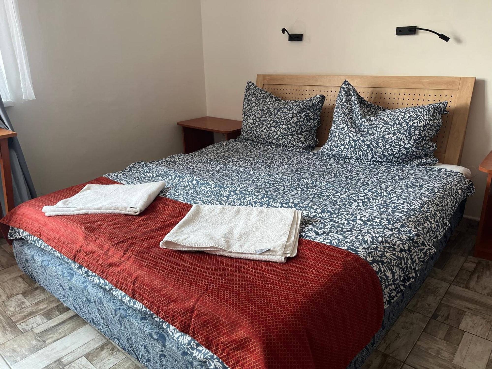 Fenyves Hotel Balatonfenyves Luaran gambar